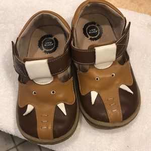 Toddler shoes